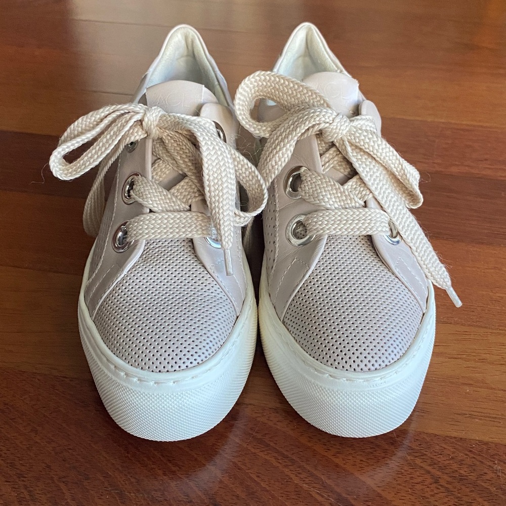 AGL beige Lace-Up Sneakers